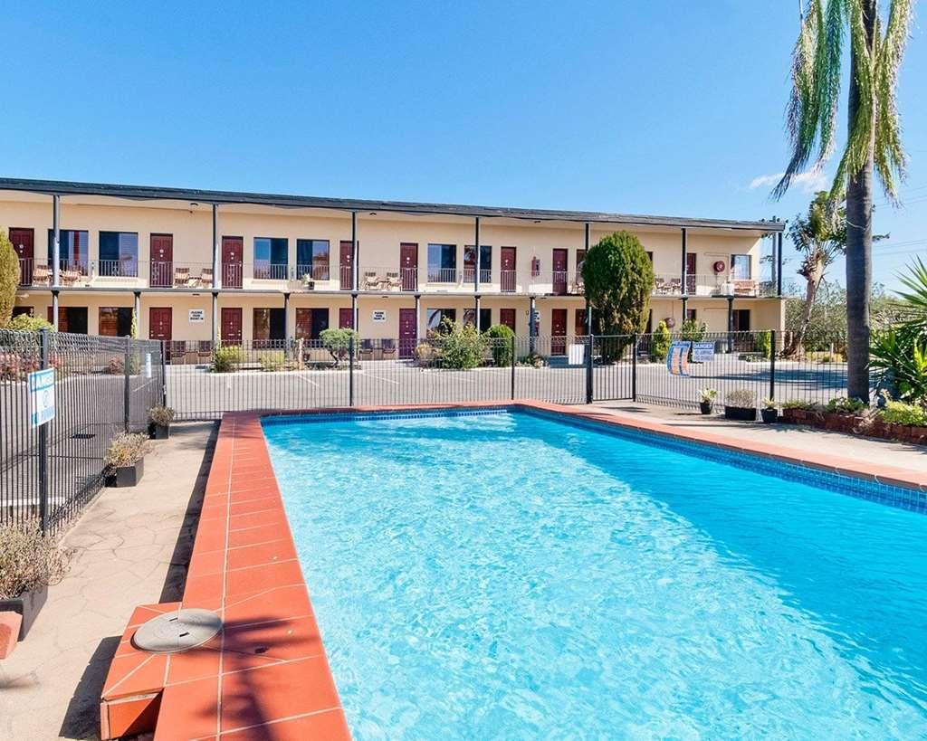 Country Plaza Motel Тари Удобства фото