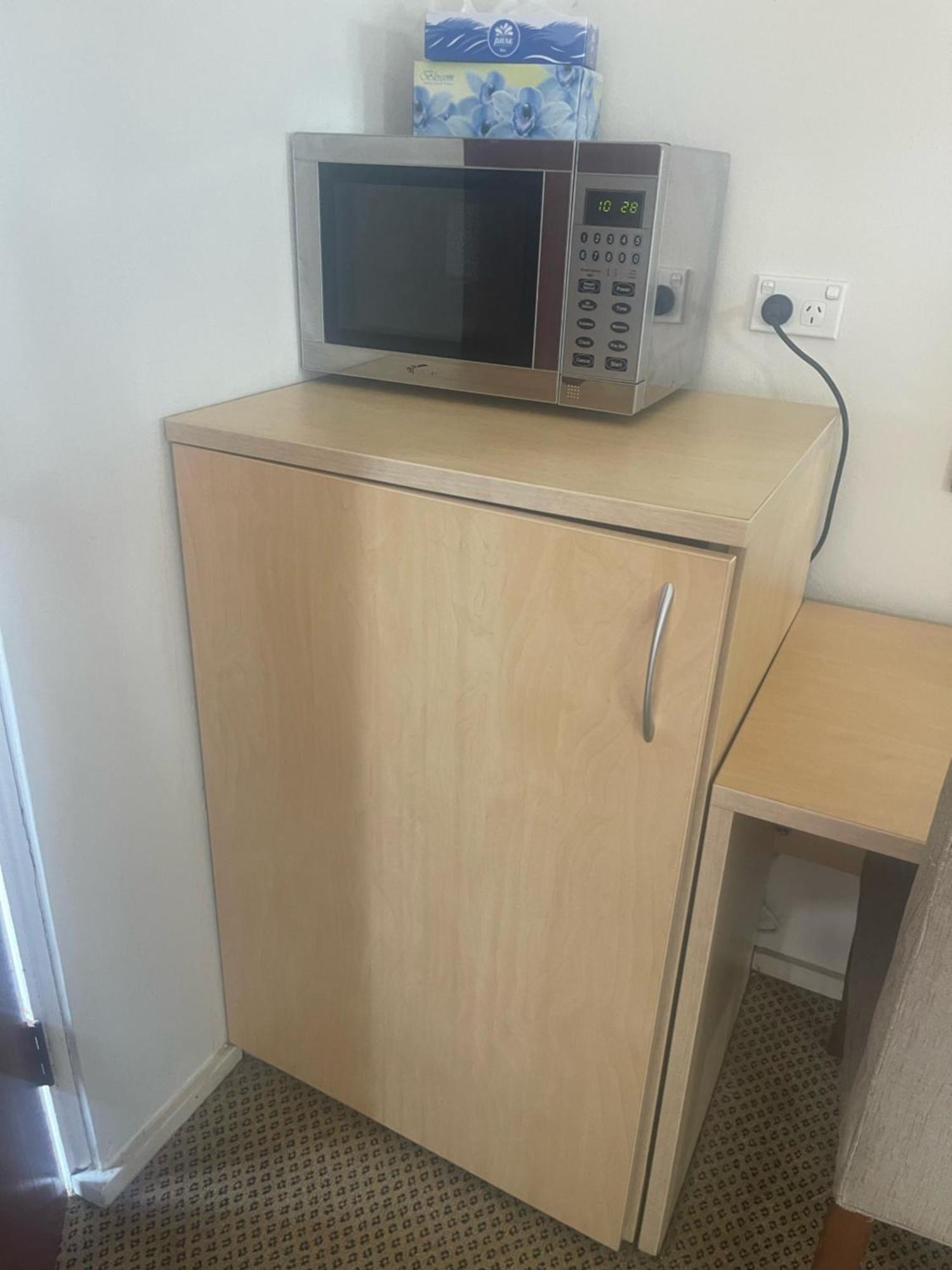 Country Plaza Motel Тари Экстерьер фото