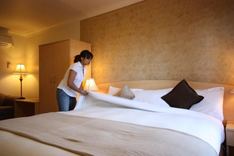 Country Plaza Motel Тари Экстерьер фото